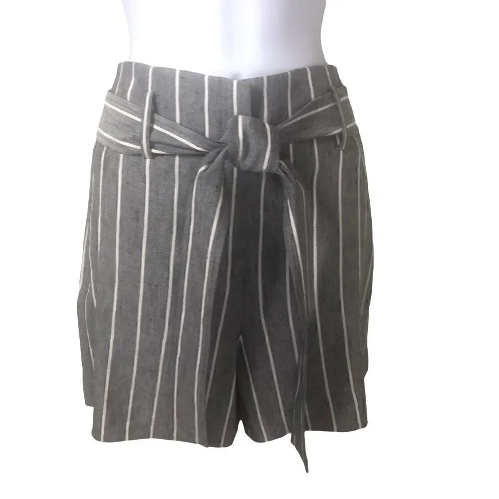 Women’s High Waisted Belted Theory Shorts. Size 4